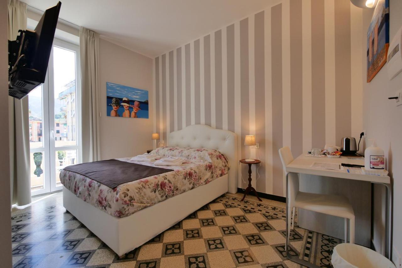 Hotel Amar Levanto Esterno foto