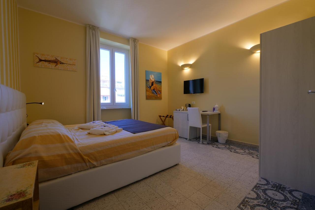 Hotel Amar Levanto Esterno foto