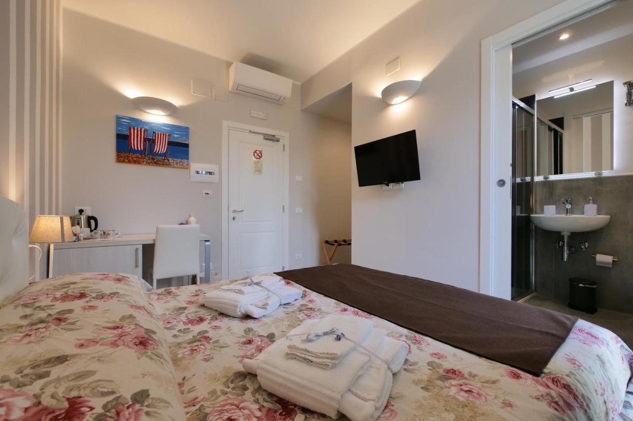 Hotel Amar Levanto Esterno foto